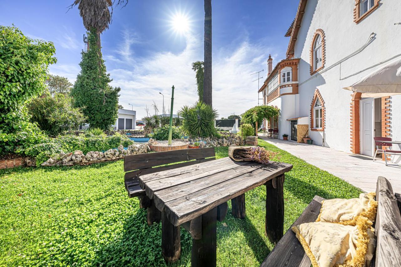 Dona Amelia Hostel Abrantes Exterior photo