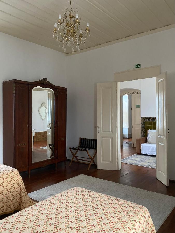Dona Amelia Hostel Abrantes Exterior photo